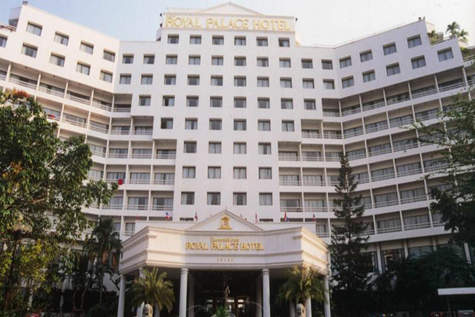 Royal Palace Hotel Pattaya Bagian luar foto