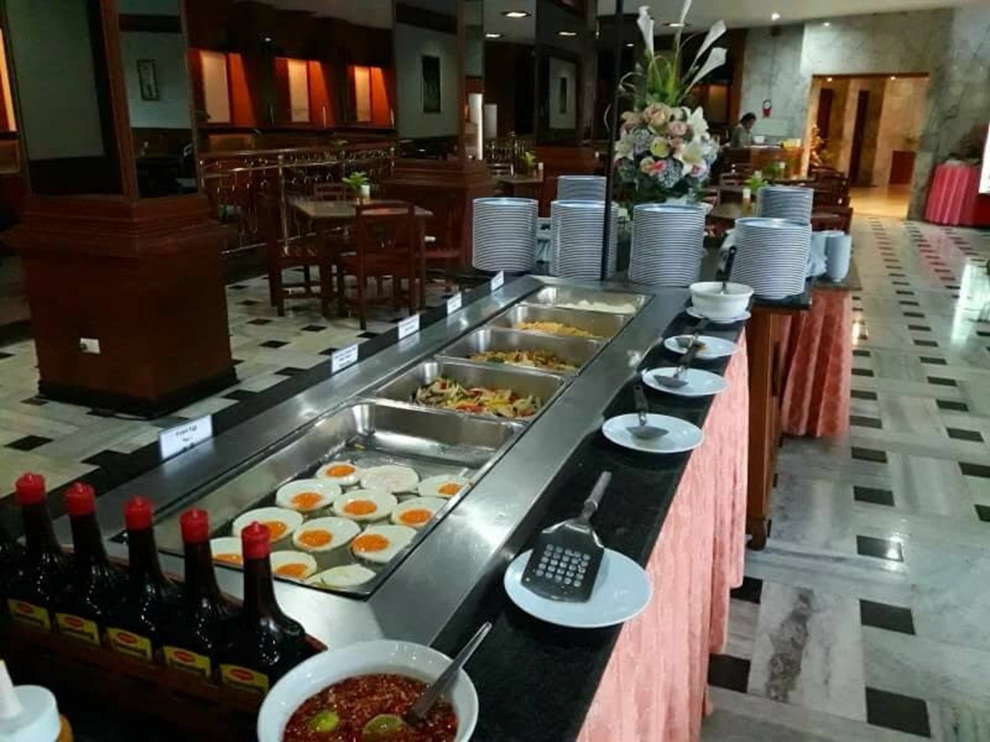Royal Palace Hotel Pattaya Bagian luar foto